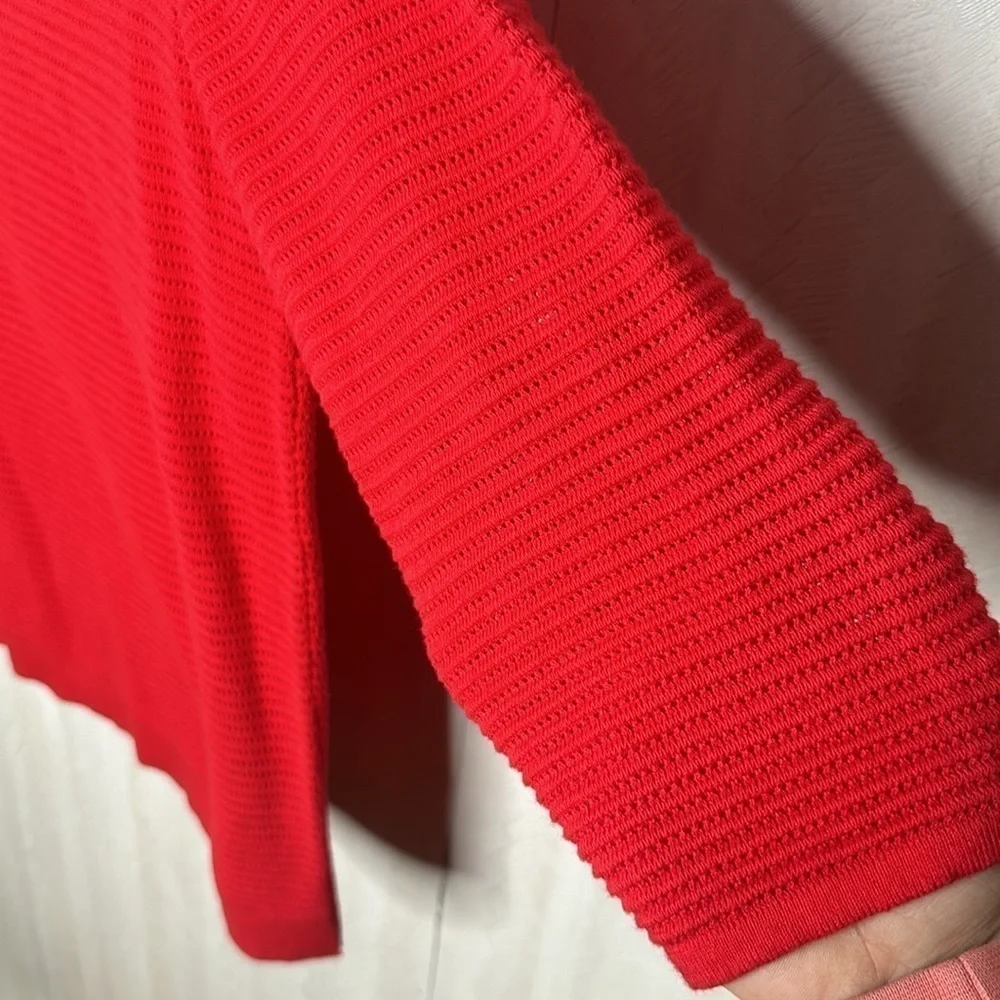 🆕 J. JILL knit sweater top size medium